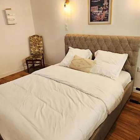 Charmants Proches Centre Ville, 2 Option , 1er 75m2 Avec Terrasse Privee Et 2eme 105m2 Rdc Avec Jardin Privatif , Parking Gratuit Dans Le Rue * إيبيرني