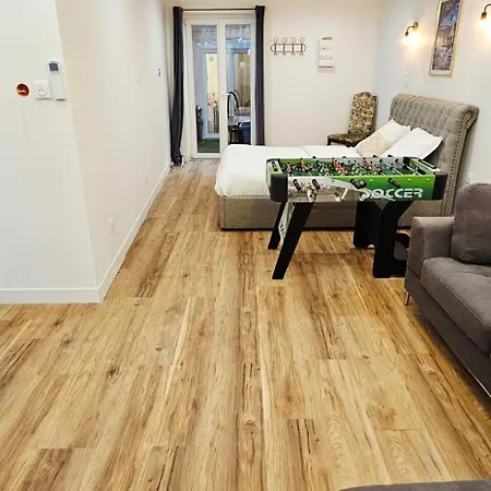 Apartman Charmants Proches Centre Ville, 2 Option , 1er 75m2 Avec Terrasse Privee Et 2eme 105m2 Rdc Avec Jardin Privatif , Parking Gratuit Dans Le Rue *